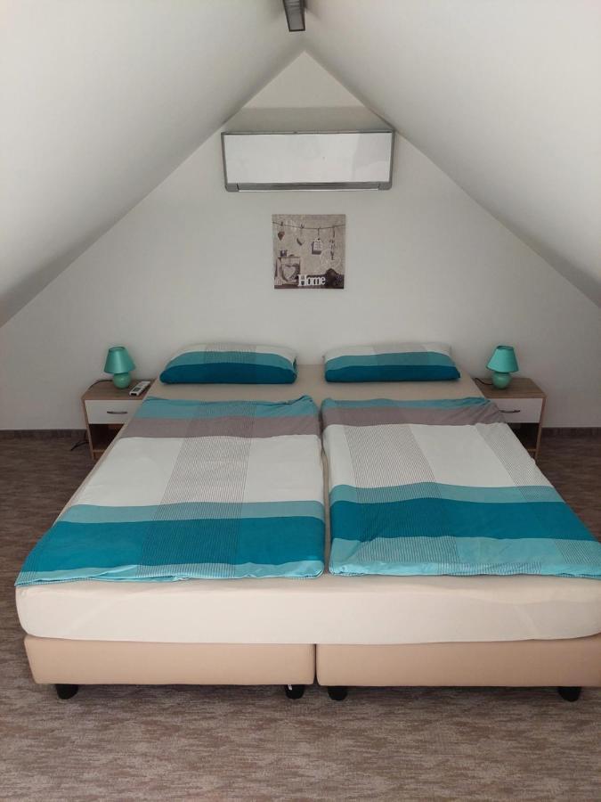Apartmán Pol-Lak Szolosgyorok Exteriér fotografie