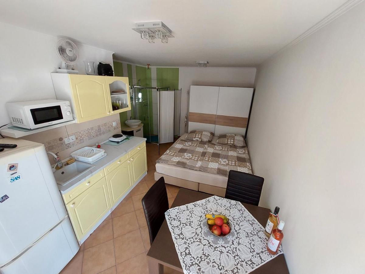 Apartmán Pol-Lak Szolosgyorok Exteriér fotografie